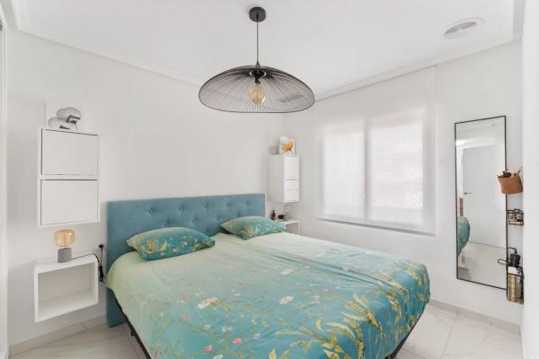 Piso en calle Almoradí