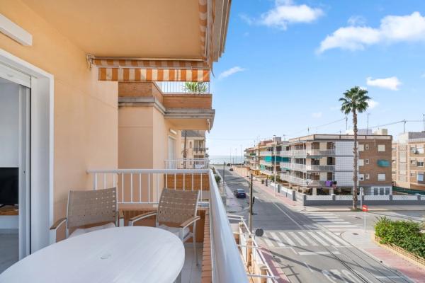 Piso en calle Almoradí