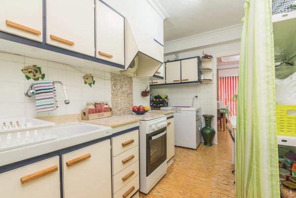 Piso en CL Honduras, 7