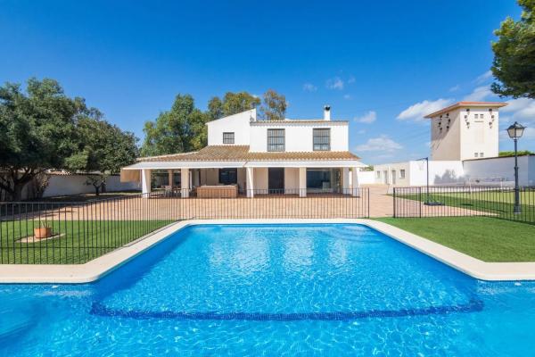 Casa independiente en calle Rafael Franco s/n