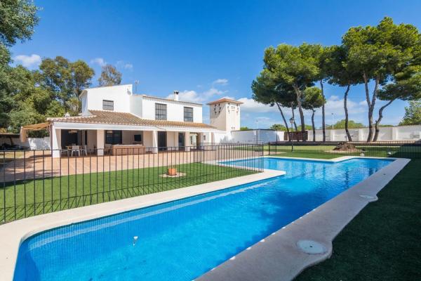 Casa independiente en calle Rafael Franco s/n