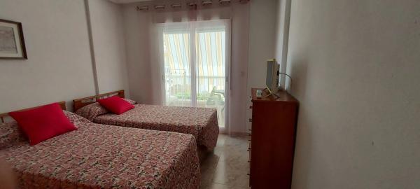 Chalet adosado en avenida Zaragoza, 7