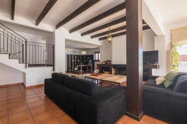 Casa independiente en calle Rafael Franco s/n