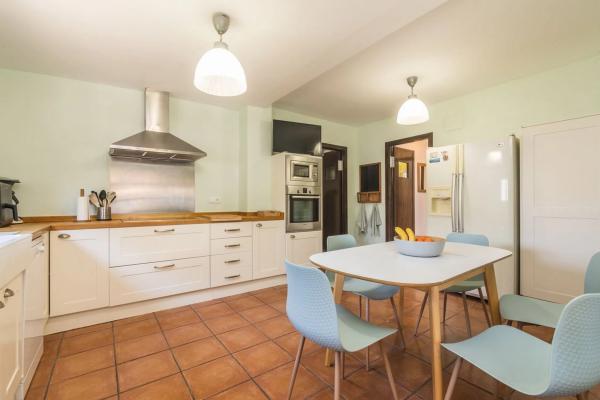 Casa independiente en calle Rafael Franco s/n