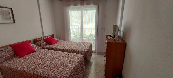 Chalet adosado en avenida Zaragoza, 7