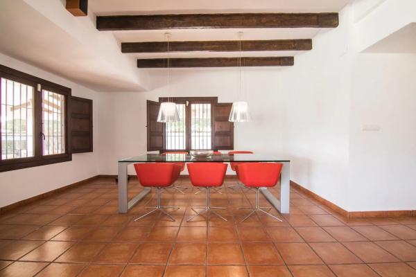 Casa independiente en calle Rafael Franco s/n