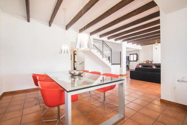 Casa independiente en calle Rafael Franco s/n