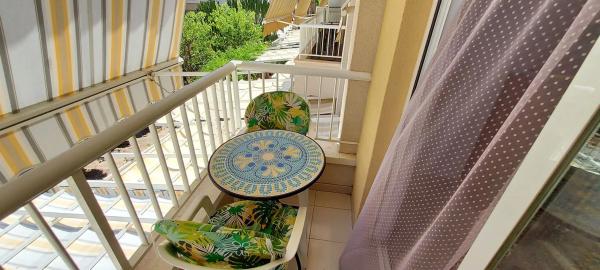 Chalet adosado en avenida Zaragoza, 7