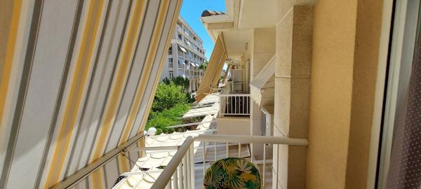 Chalet adosado en avenida Zaragoza, 7