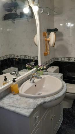 Piso en avenida Oscar Espla, 9