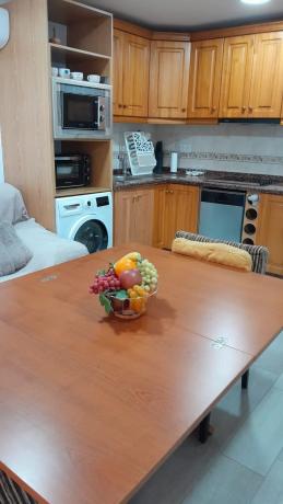 Piso en avenida Oscar Espla, 9