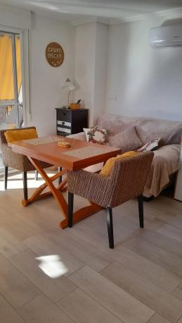 Piso en avenida Oscar Espla, 9