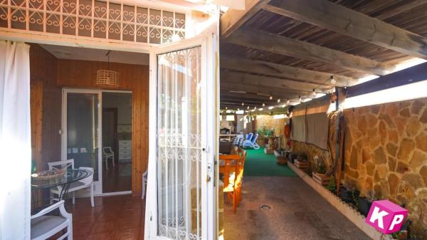 Casa independiente en calle Logroño