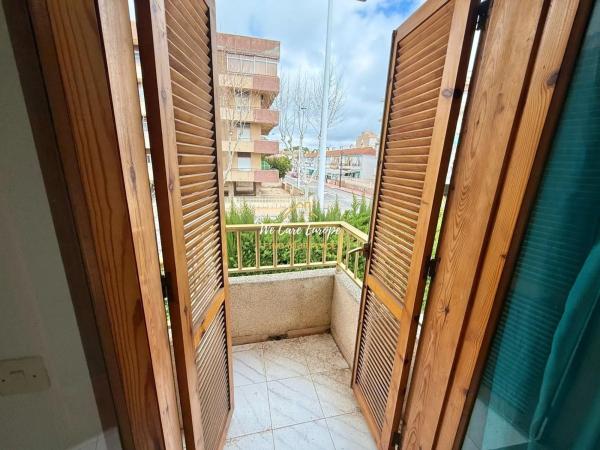 Chalet pareado en avenida Albacete