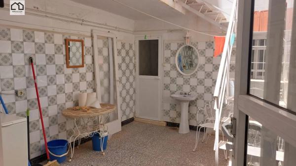 Chalet pareado en calle Rafael Carteta