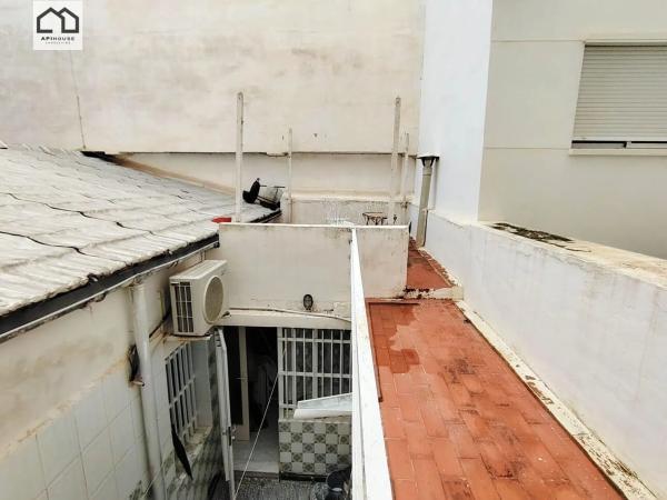 Chalet pareado en calle Rafael Carteta