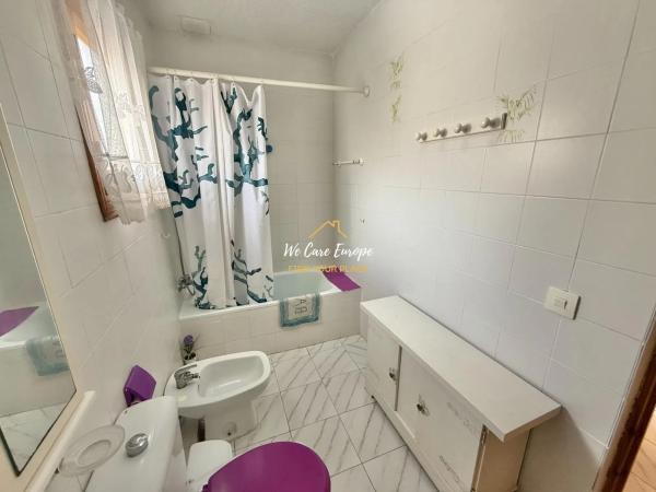 Chalet pareado en avenida Albacete