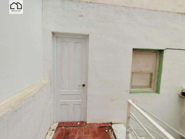 Chalet pareado en calle Rafael Carteta