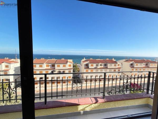 Piso en avenida Catalanet