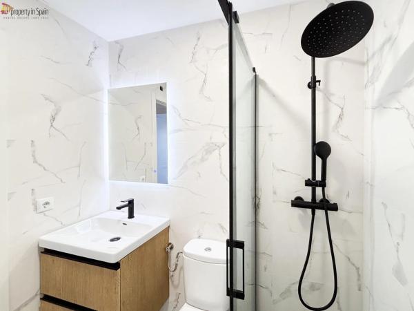 Piso en avenida Catalanet