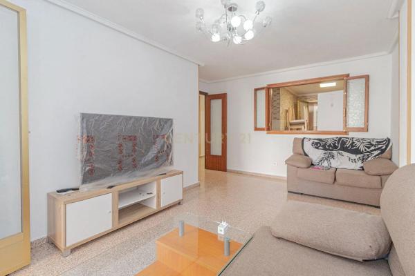 Piso en calle Sacrament, 33