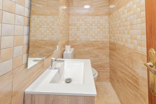 Piso en calle Sacrament, 33