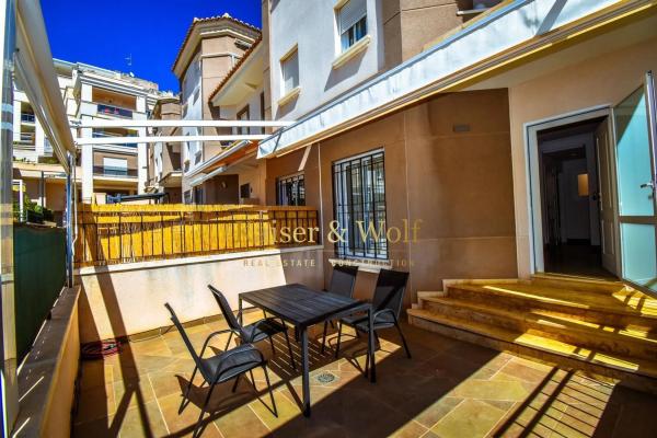 Casa independiente en avenida de Portugal