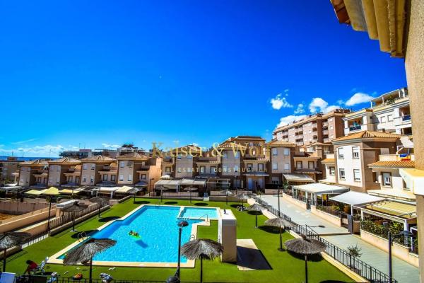 Casa independiente en avenida de Portugal