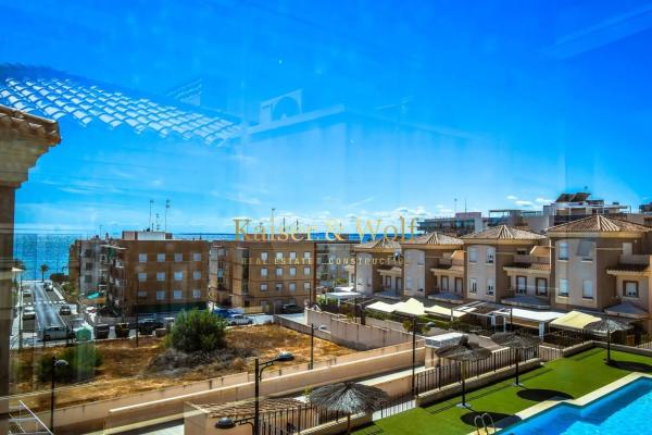 Casa independiente en avenida de Portugal