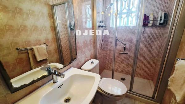 Piso en avenida Catalanet