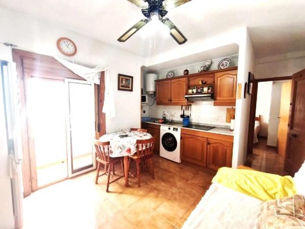 Piso en avenida de Ronda