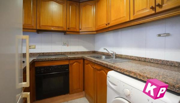 Piso en calle Hernán Cortés