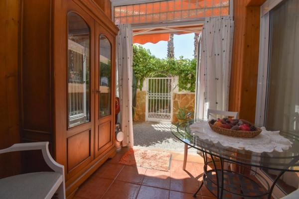 Casa independiente en calle Logroño