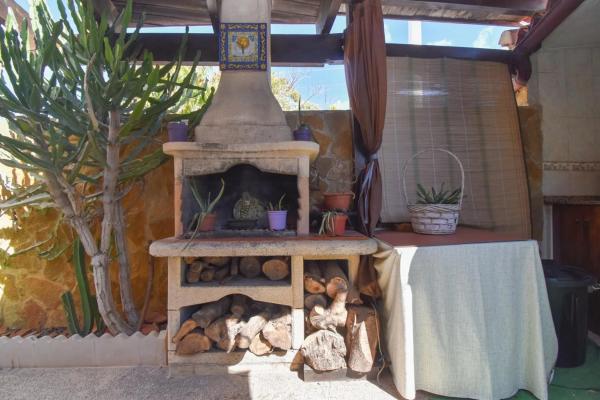 Casa independiente en calle Logroño