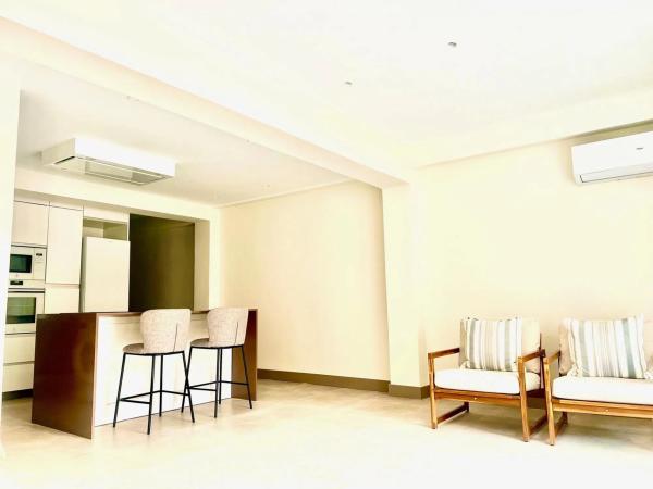 Piso en calle Caritat, 4