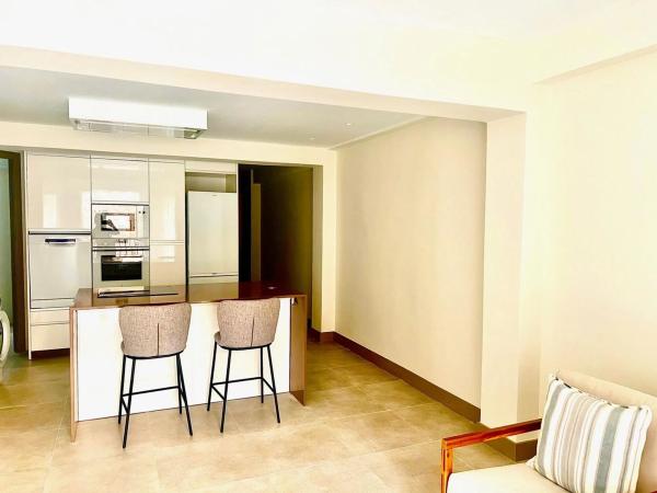 Piso en calle Caritat, 4