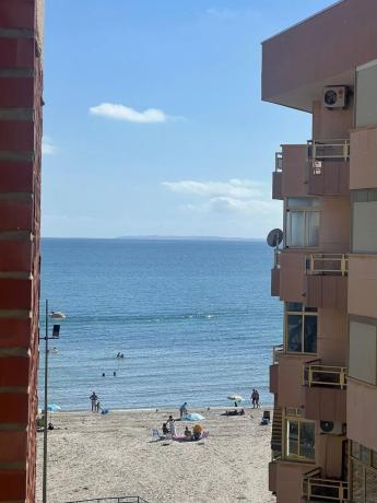 Piso en calle Caritat, 4