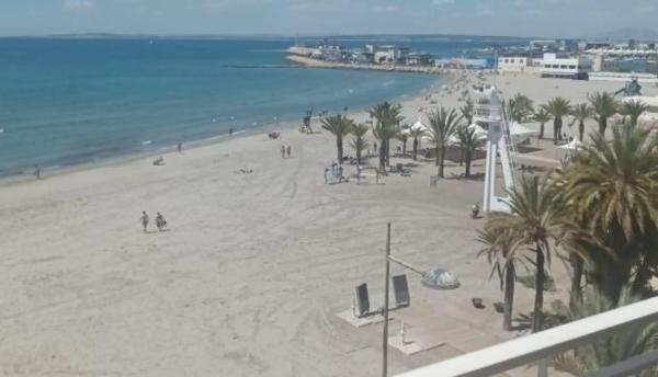 Piso en calle Campoamor, 2