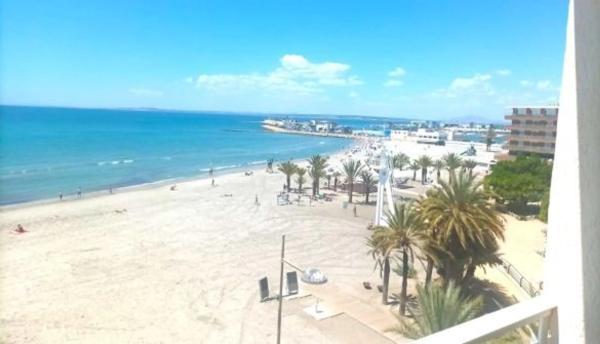 Piso en calle Campoamor, 2