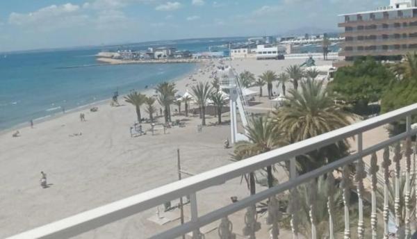 Piso en calle Campoamor, 2