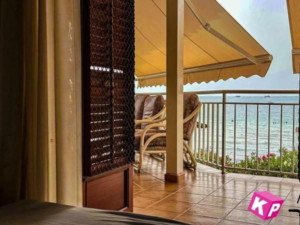 Chalet pareado en avenida de la Armada Española