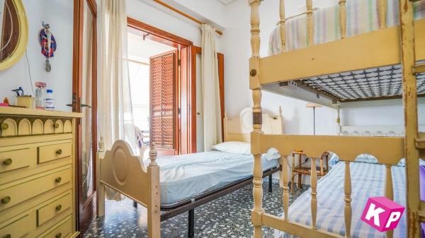 Chalet pareado en avenida de la Armada Española