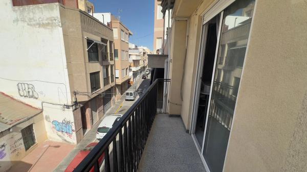 Piso en calle Alacant, 34