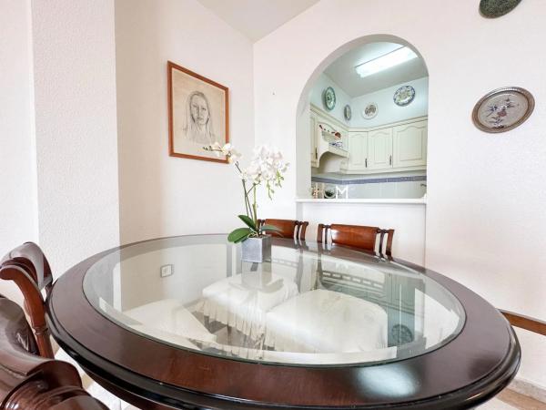 Piso en calle Sax, 1