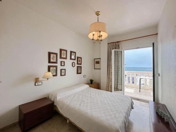 Piso en calle Sax, 1