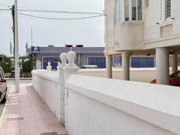 Piso en calle Sax, 1