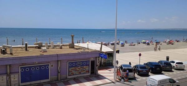 Piso en calle Sax, 1