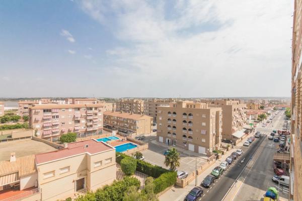 Piso en ronda Av, 45