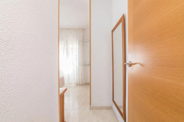 Piso en ronda Av, 45