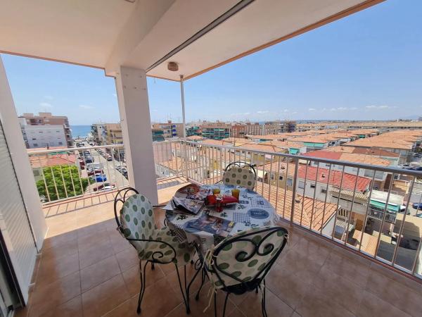 Piso en calle Yecla s/n